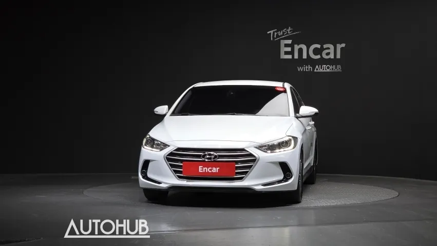 Hyundai Avante 2015 photo 3