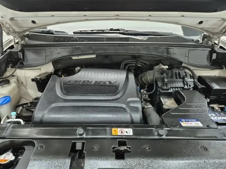 Hyundai Santa Fe 2015 photo 5
