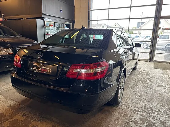 Mercedes-Benz Andre 2011 photo 4
