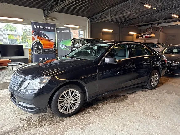 Mercedes-Benz Andre 2011 photo 3