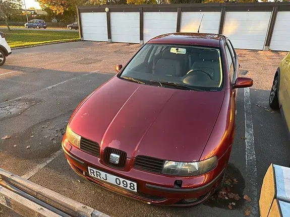 Seat Leon 2001 photo 2