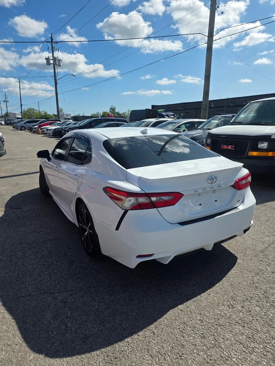 Toyota Camry 2018 photo 3
