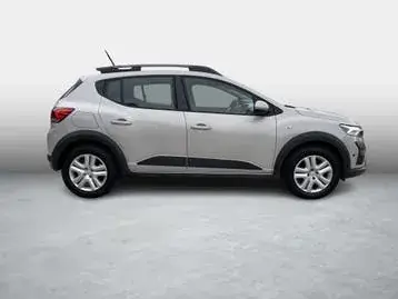 Dacia Sandero Stepway 2023 photo 3
