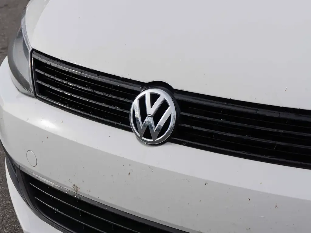 Volkswagen Jetta 2013 photo 4