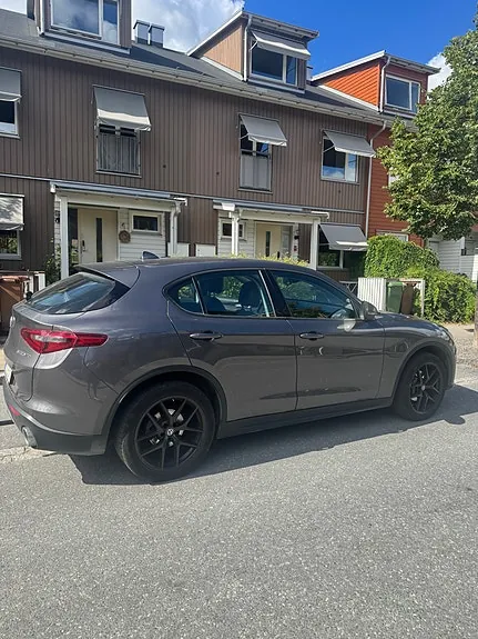 Alfa Romeo Stelvio 2018 photo 3