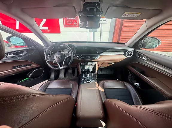 Alfa Romeo Stelvio 2018 photo 5