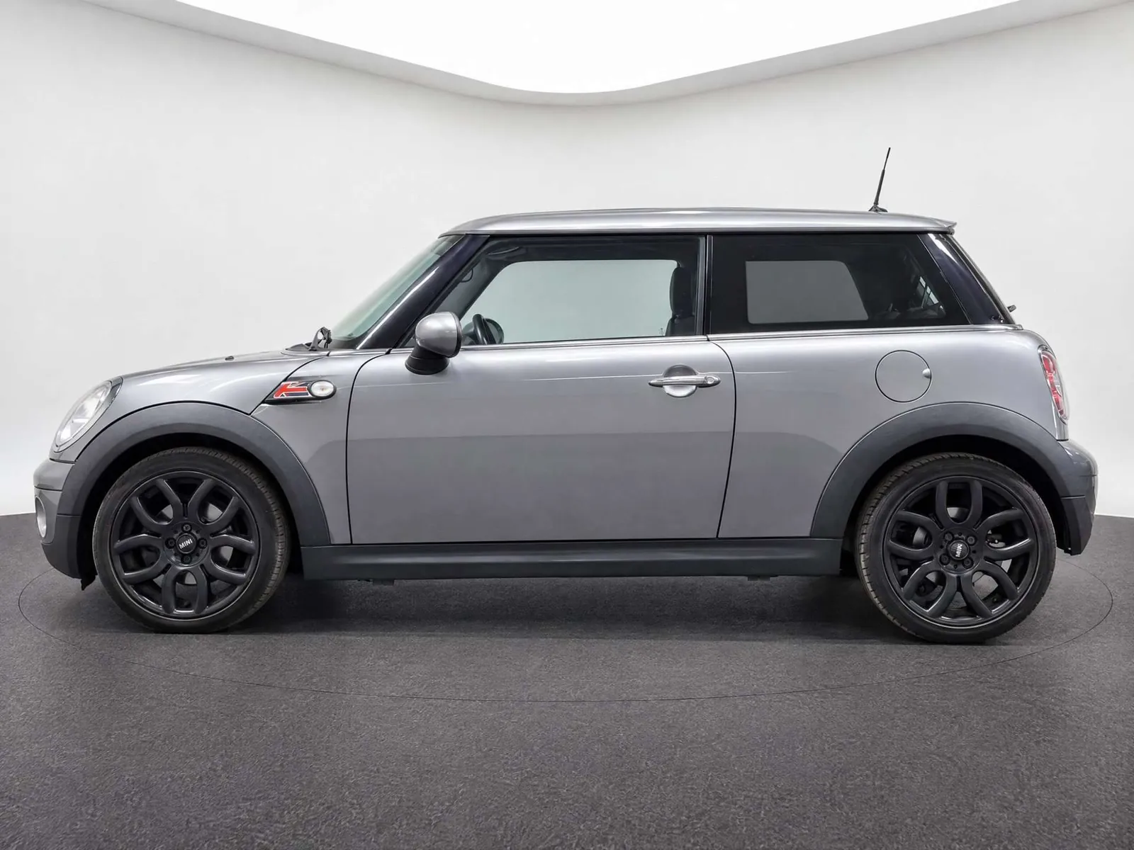 Mini One 2009 photo 3