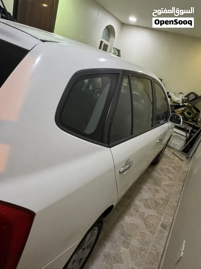 Kia Carens 2010 photo 4