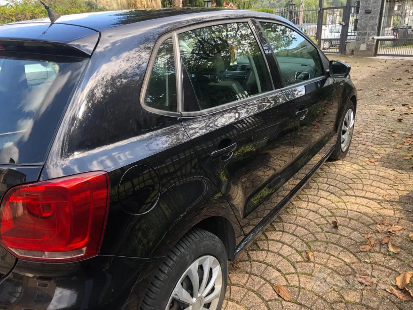 Volkswagen Polo 2010 photo 3