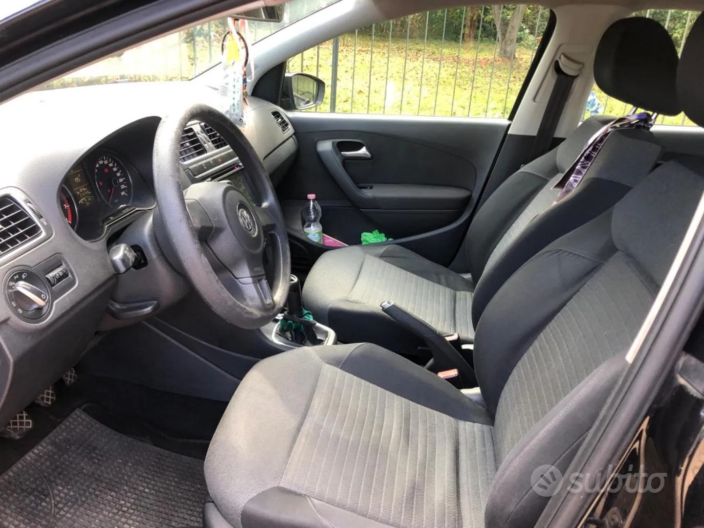 Volkswagen Polo 2010 photo 5