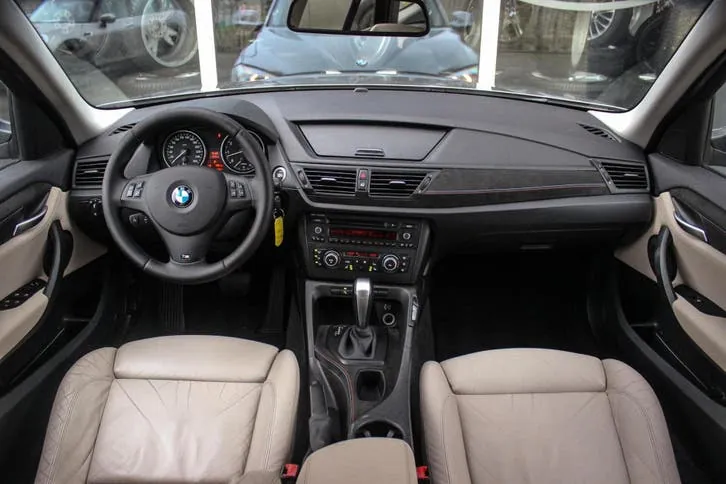 BMW X1 2010 photo 3