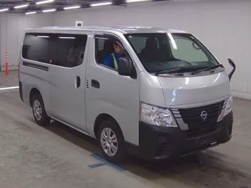 Nissan Caravan 2023 photo 2