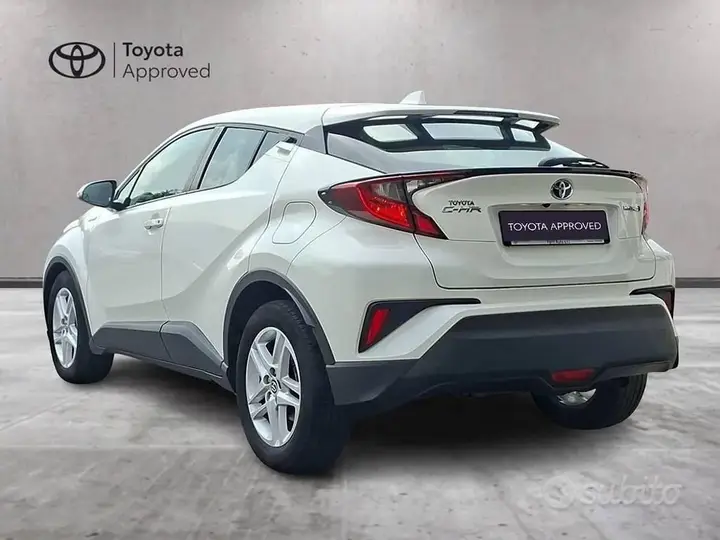 Toyota C-Hr 2022 photo 3
