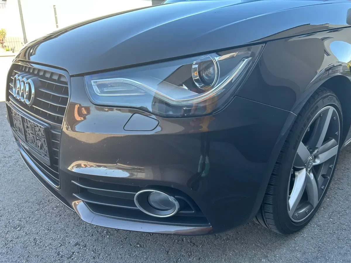 Audi A1 2011 photo 3