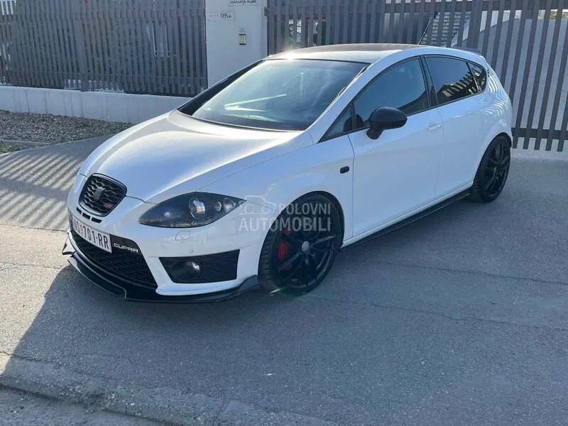 Seat Leon 2011 photo 5