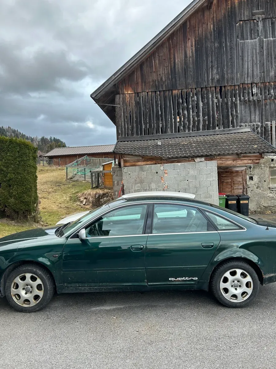 Audi A6 2001 photo 2