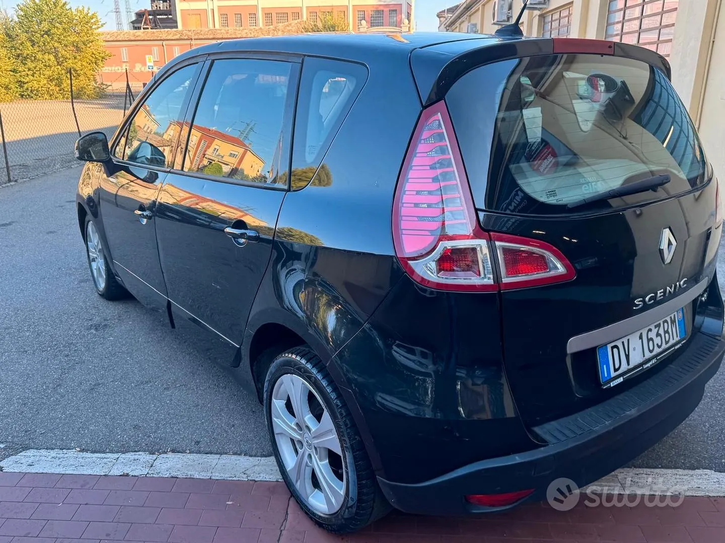 Renault Scenic 2009 photo 4