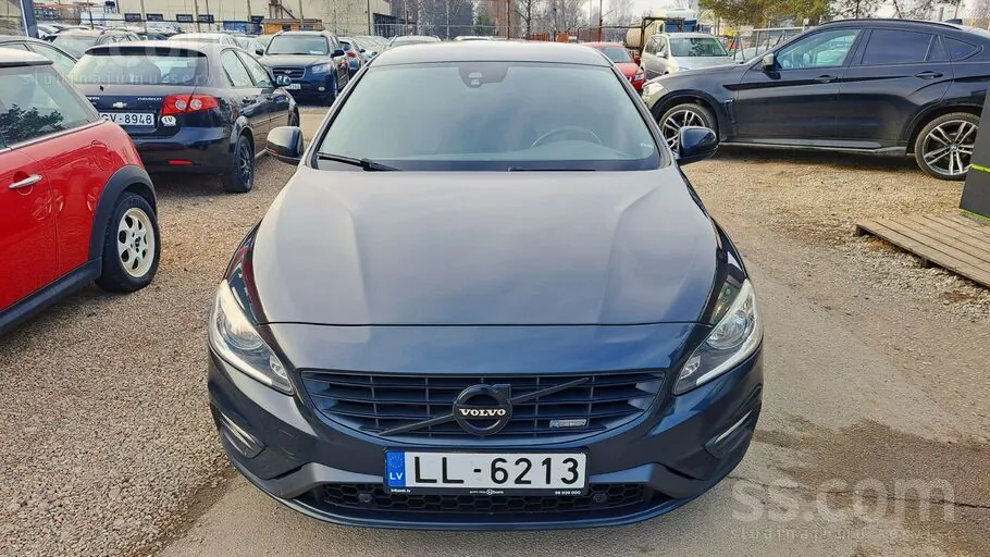 Volvo S60 2015 photo 5