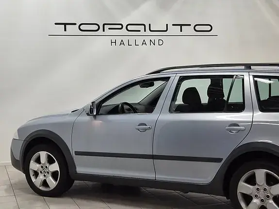 Skoda Octavia Scout 2009 photo 5