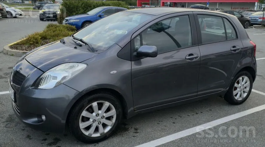 Toyota Yaris 2008 photo 2