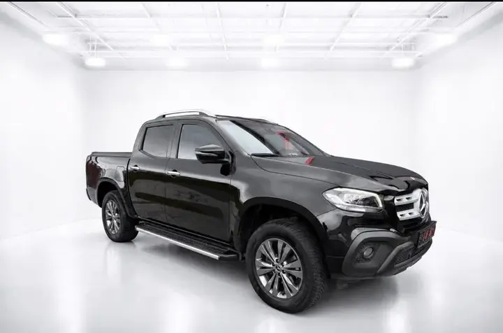 Mercedes-Benz X250