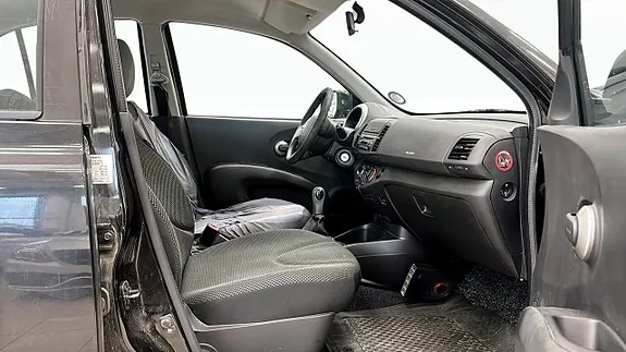 Nissan Micra 2010 photo 3