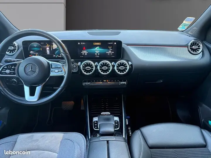 Mercedes-Benz B-Class 2019 photo 2