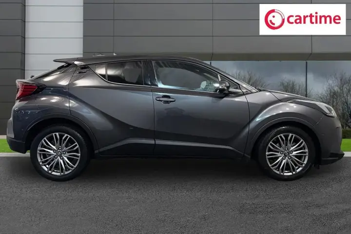Toyota C-Hr 2023 photo 2