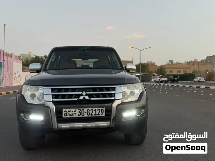 Mitsubishi Pajero 2015 photo 3