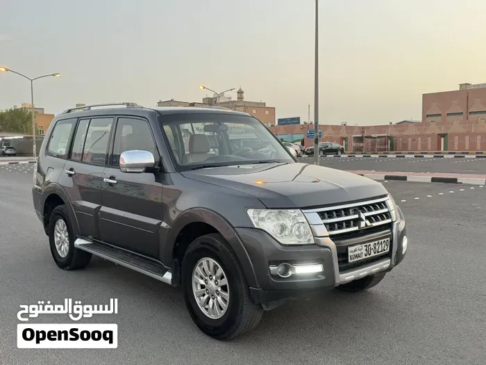 Mitsubishi Pajero 2015 photo 4