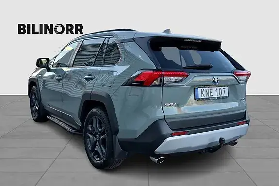 Toyota Rav4 2023 photo 2
