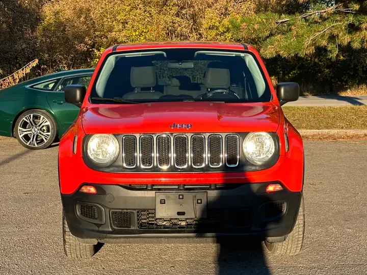 Jeep Renegade 2016 photo 4
