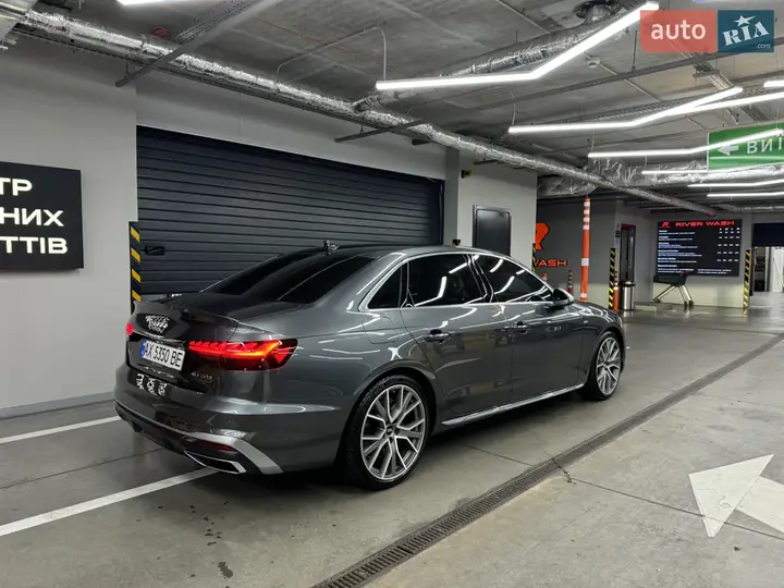 Audi A4 2023 photo 3