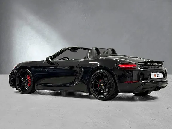 Porsche 718 Boxster S 2018 photo 2