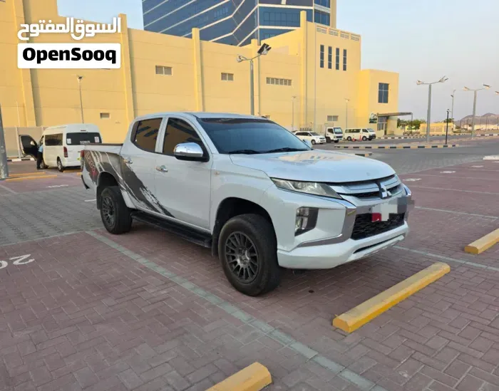 Mitsubishi L200 2019 photo 4