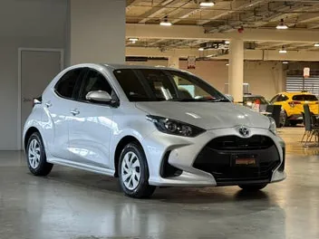 Toyota Yaris 2021 photo 2