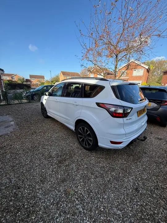 Ford Kuga 2018 photo 3