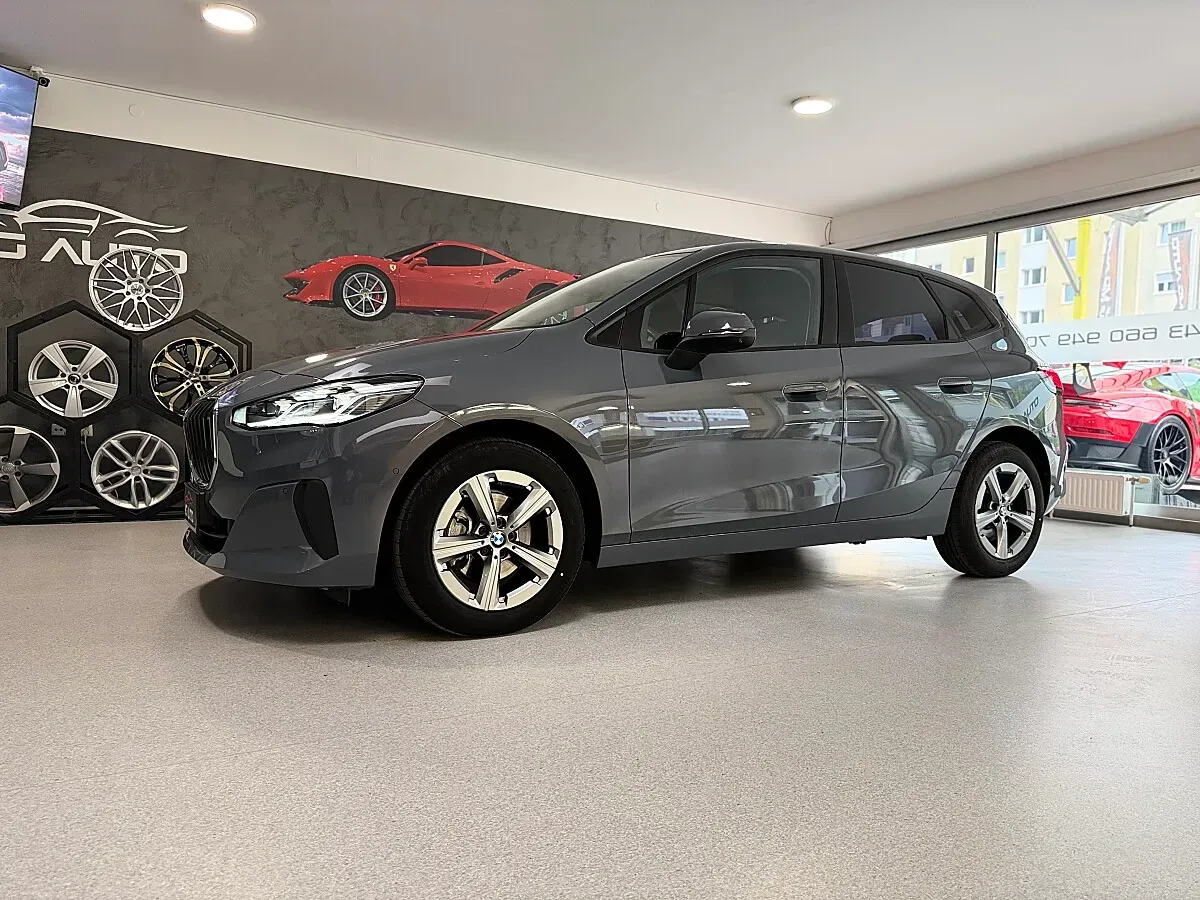 BMW 2Er-Reihe 218I Active Tourer 2023 photo 3