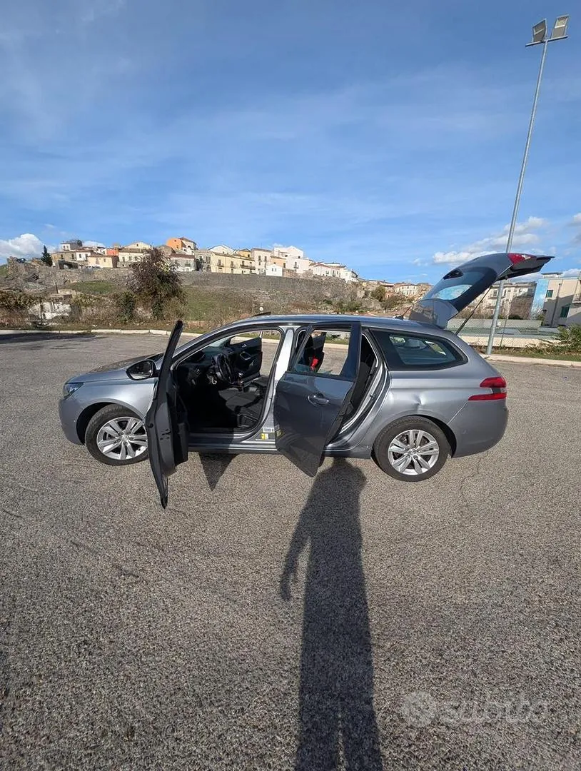 Peugeot 308 2016 photo 5