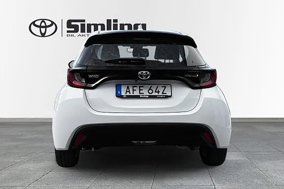 Toyota Yaris 2023 photo 5