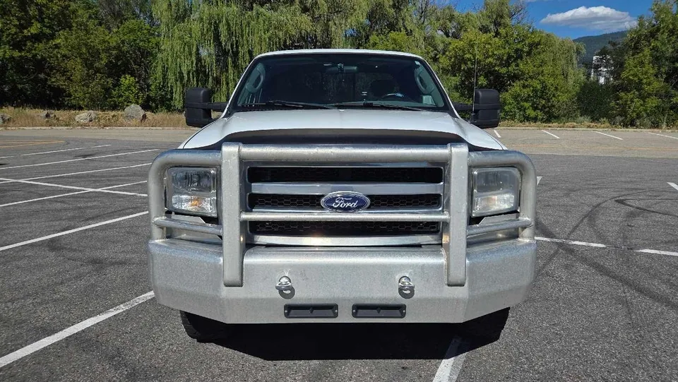 Ford F350 2006 photo 2