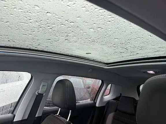 Peugeot 2008 2018 photo 4