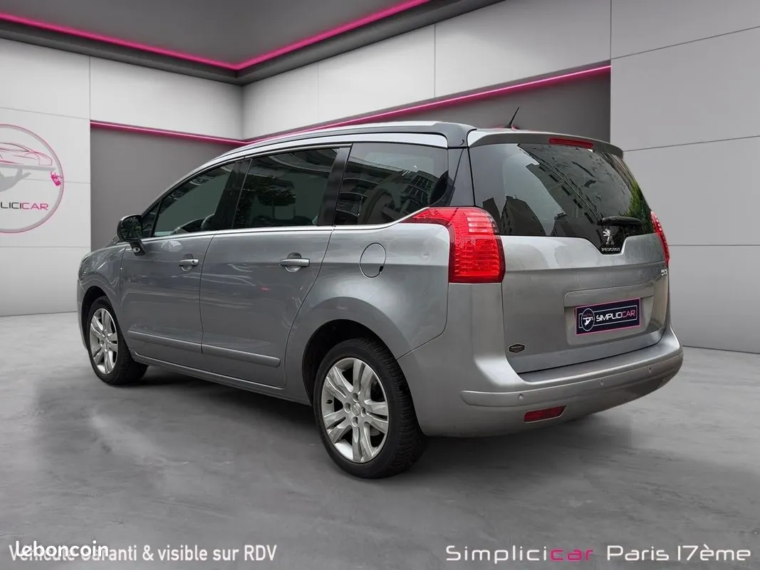 Peugeot 5008 2016 photo 4