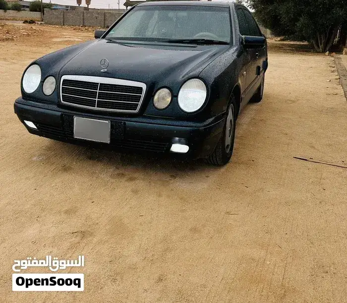 Mercedes-Benz E-Class 1999 photo 2