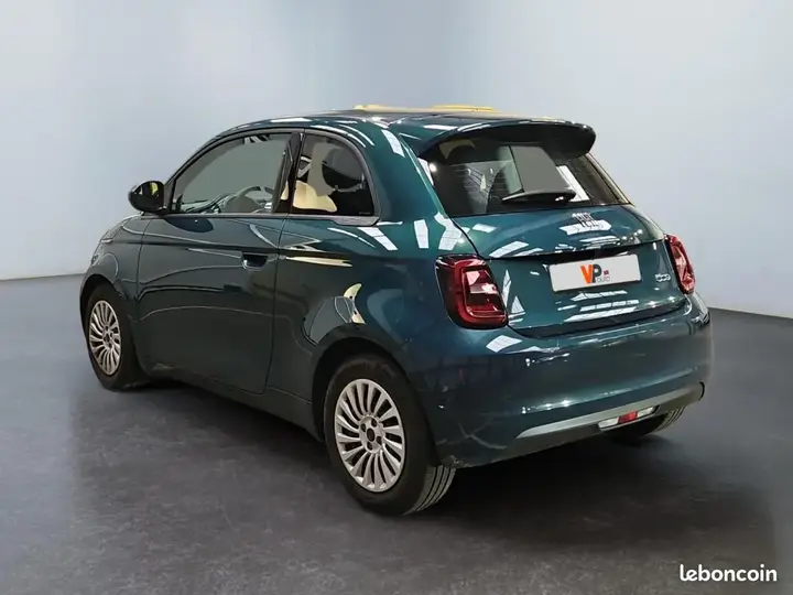 Fiat 500 2023 photo 4