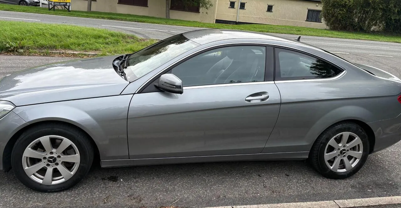 Mercedes-Benz C-Class 2013 photo 4