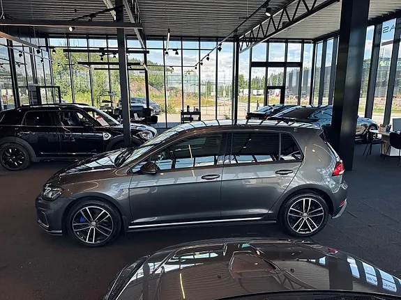 Volkswagen Golf 2017 photo 4