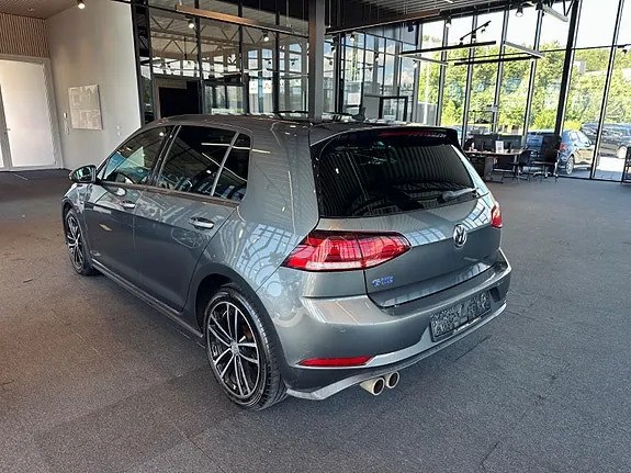 Volkswagen Golf 2017 photo 5