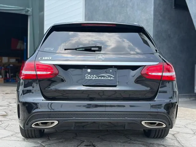 Mercedes-Benz C-Class 2018 photo 4