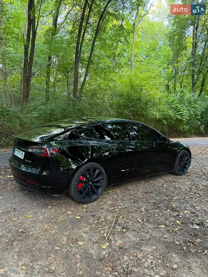 Tesla Model 3 2020 photo 5